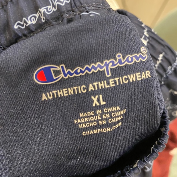 ⭐️Champion Shorts⭐️ - Picture 3 of 5